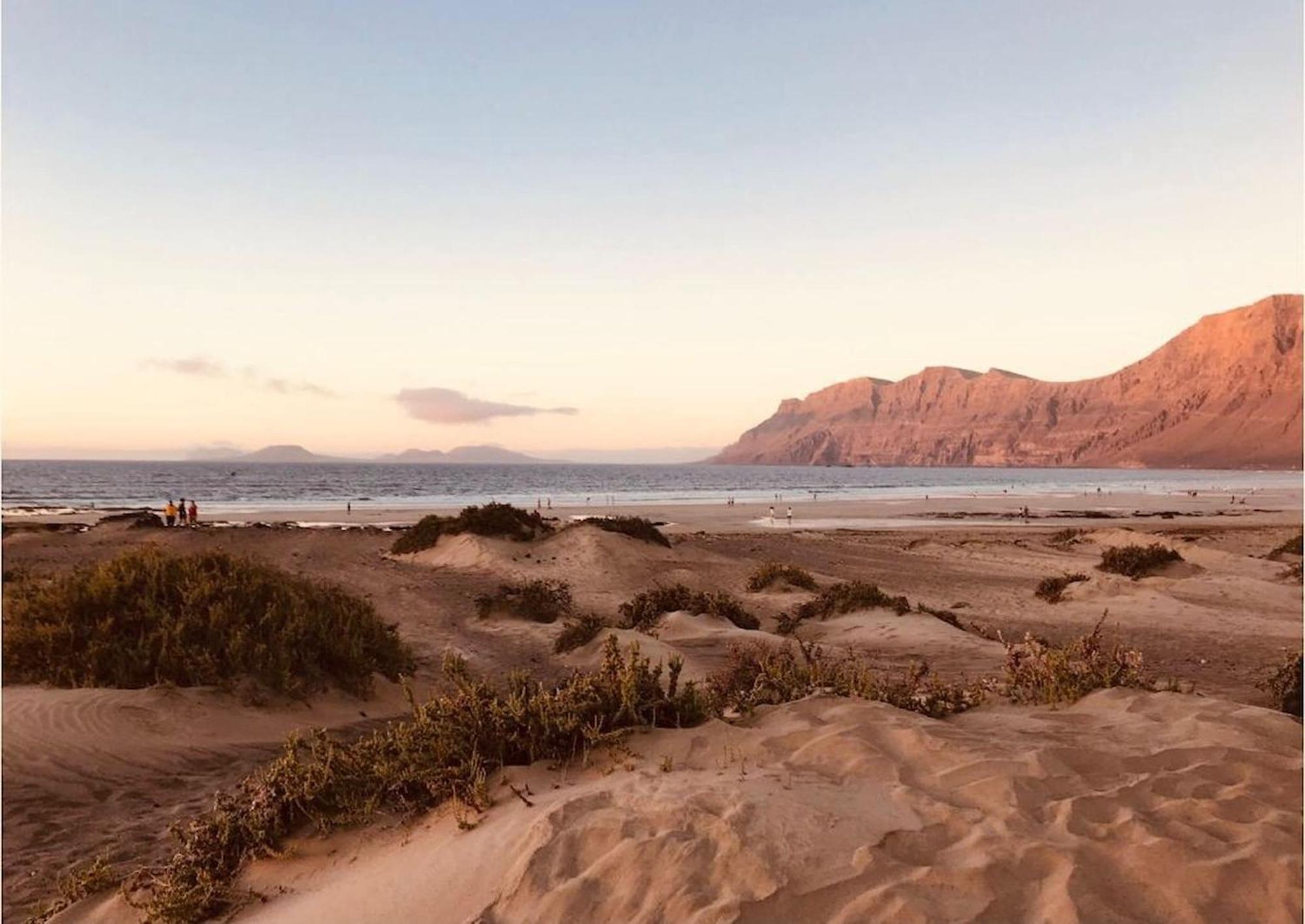 Casa Bianca Caleta De Famara Villa Exteriör bild